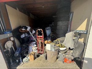 10 x 30 unit in South Gate