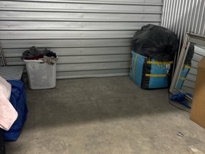 10 x 10 unit in Philadelphia