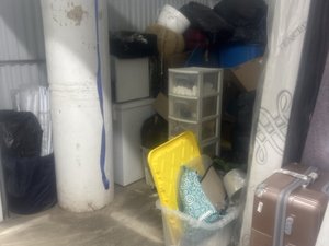 10 x 10 unit in Philadelphia