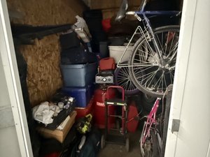 7 x 9 unit in South Gate