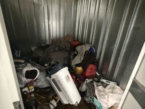 9 x 10 unit in South Gate