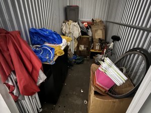 5 x 10 unit in South Gate