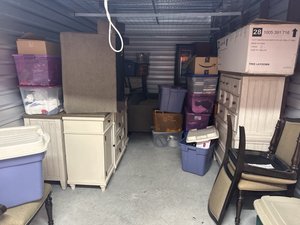 10 x 20 unit in Baltimore