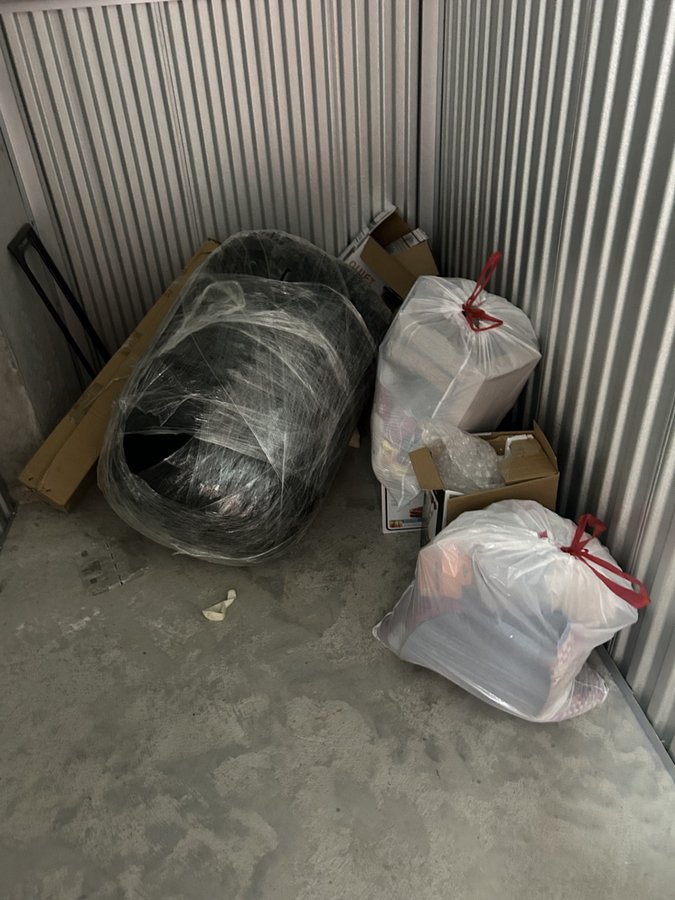 5 x 10 storage unit in Long Island City, NY