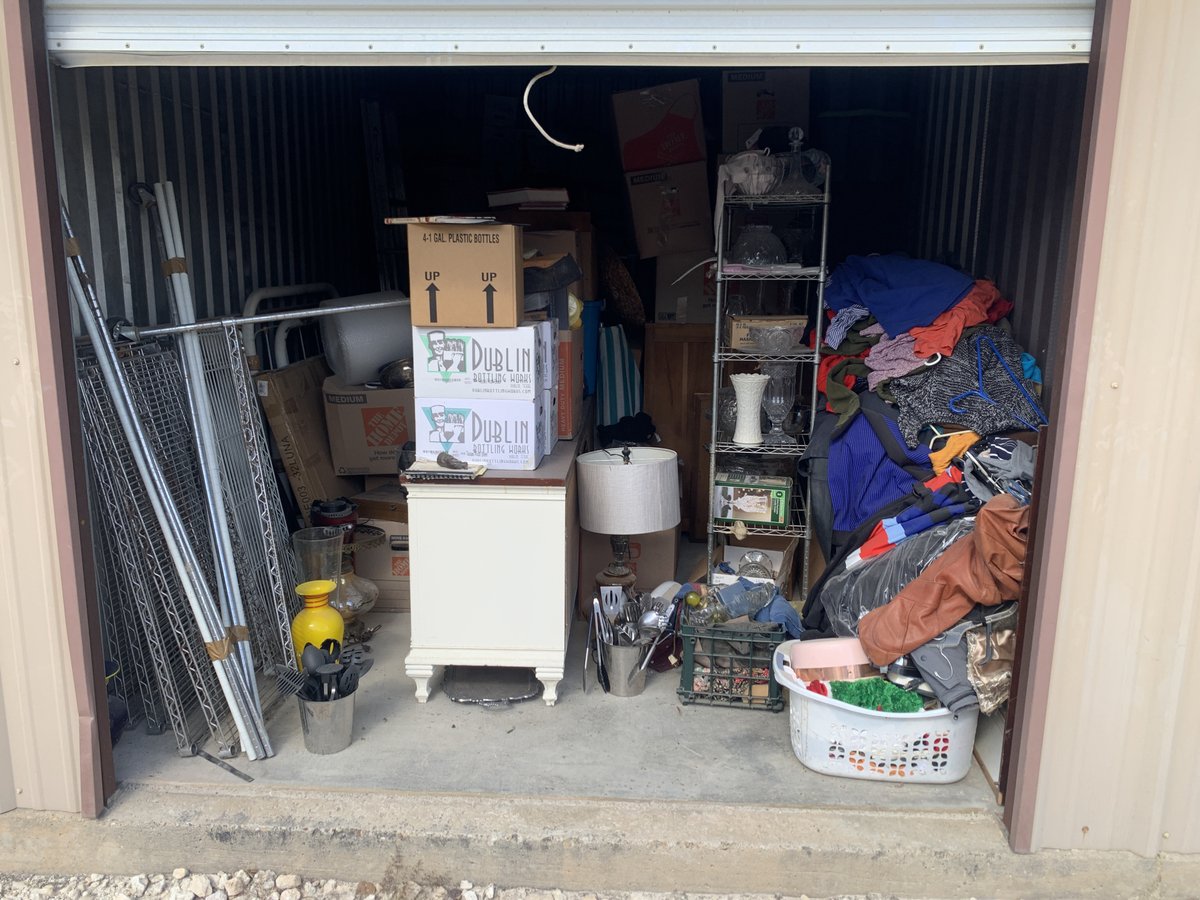 10 x 20 storage unit in Hillsboro, TX