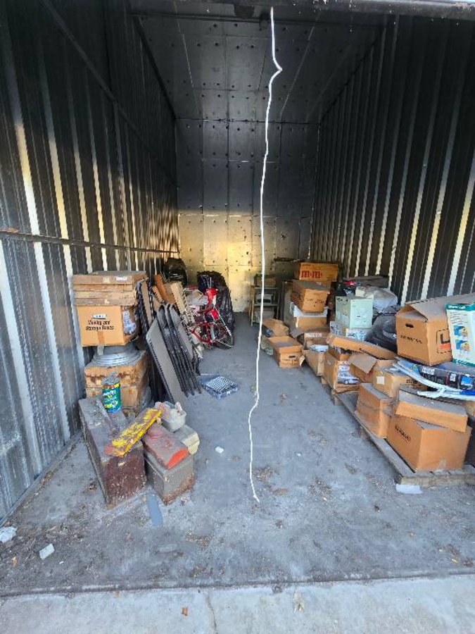 10 x 20 storage unit in Chicago, IL