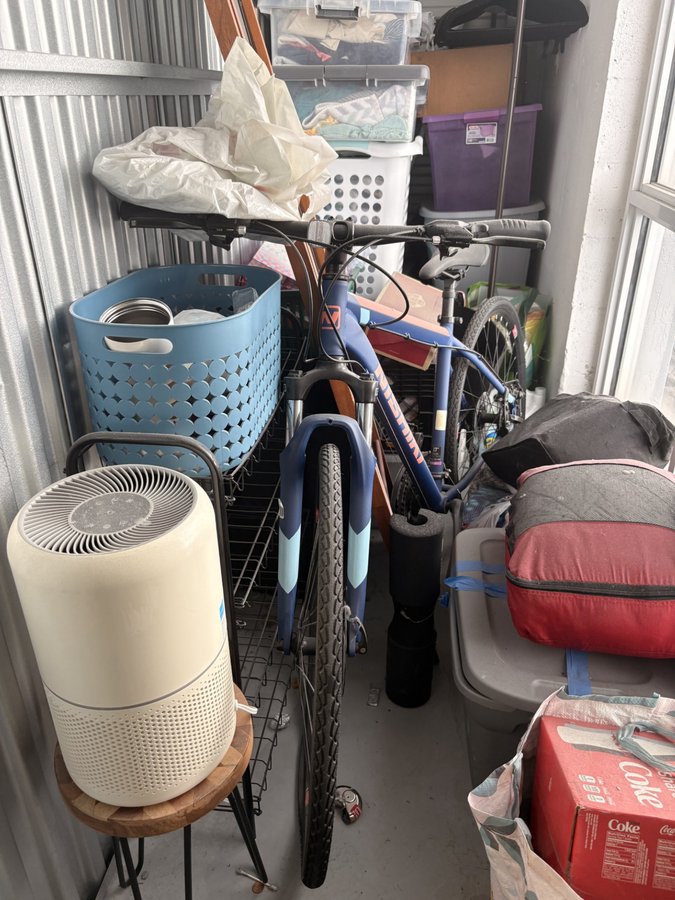 5 x 5 storage unit in Fort Lauderdale, FL