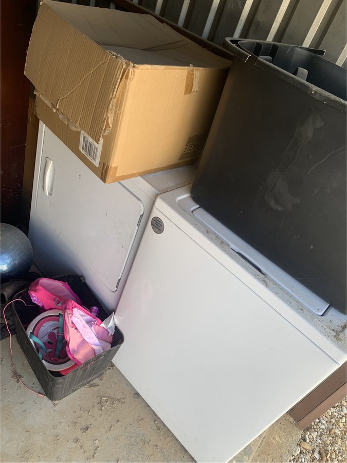 10 x 15 storage unit in Hillsboro, TX