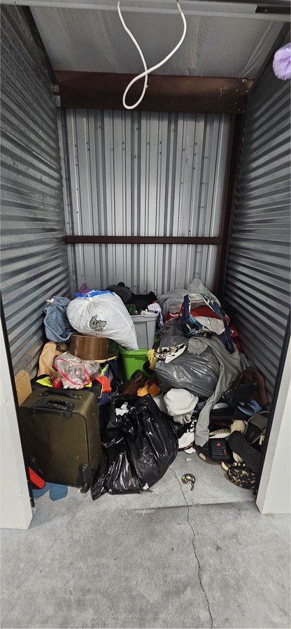 5 x 5 storage unit in Bordentown, NJ
