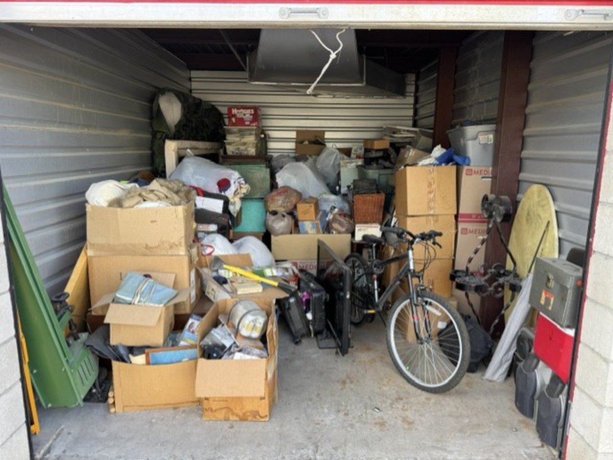 10 x 10 storage unit in Las Vegas, NV