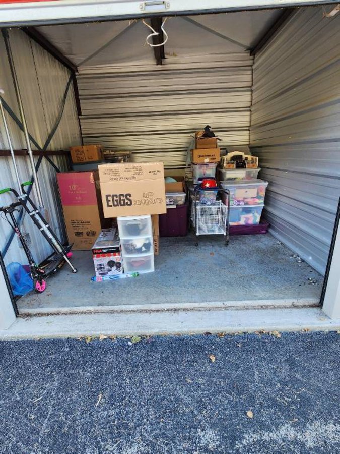 10 x 10 storage unit in Minooka, IL