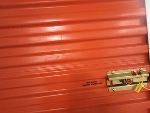 5 x 5 storage unit in Long Island City, NY
