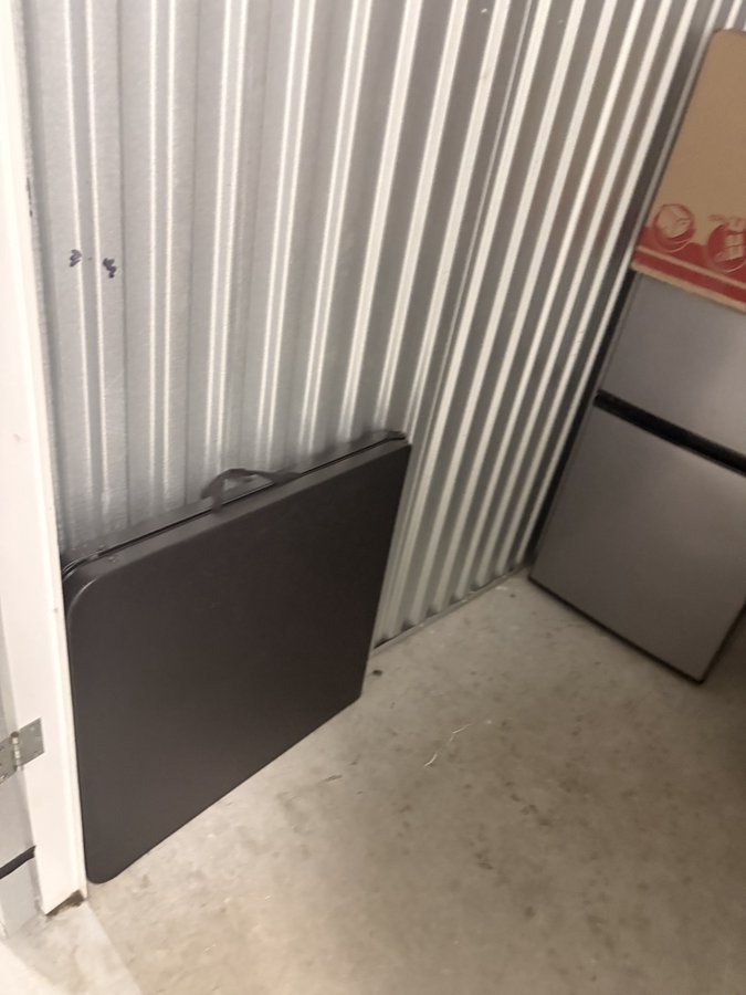 5 x 5 storage unit in Fort Lauderdale, FL