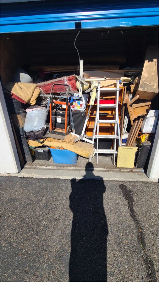 10 x 5 storage unit in Kent, WA