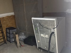 10 x 10 unit in Baltimore