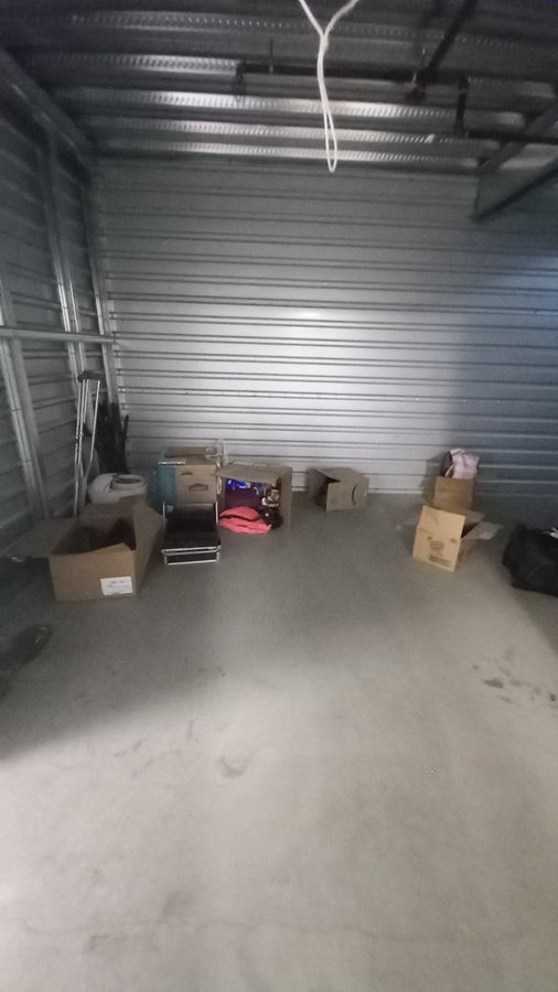10 x 15 storage unit in Chula Vista, CA