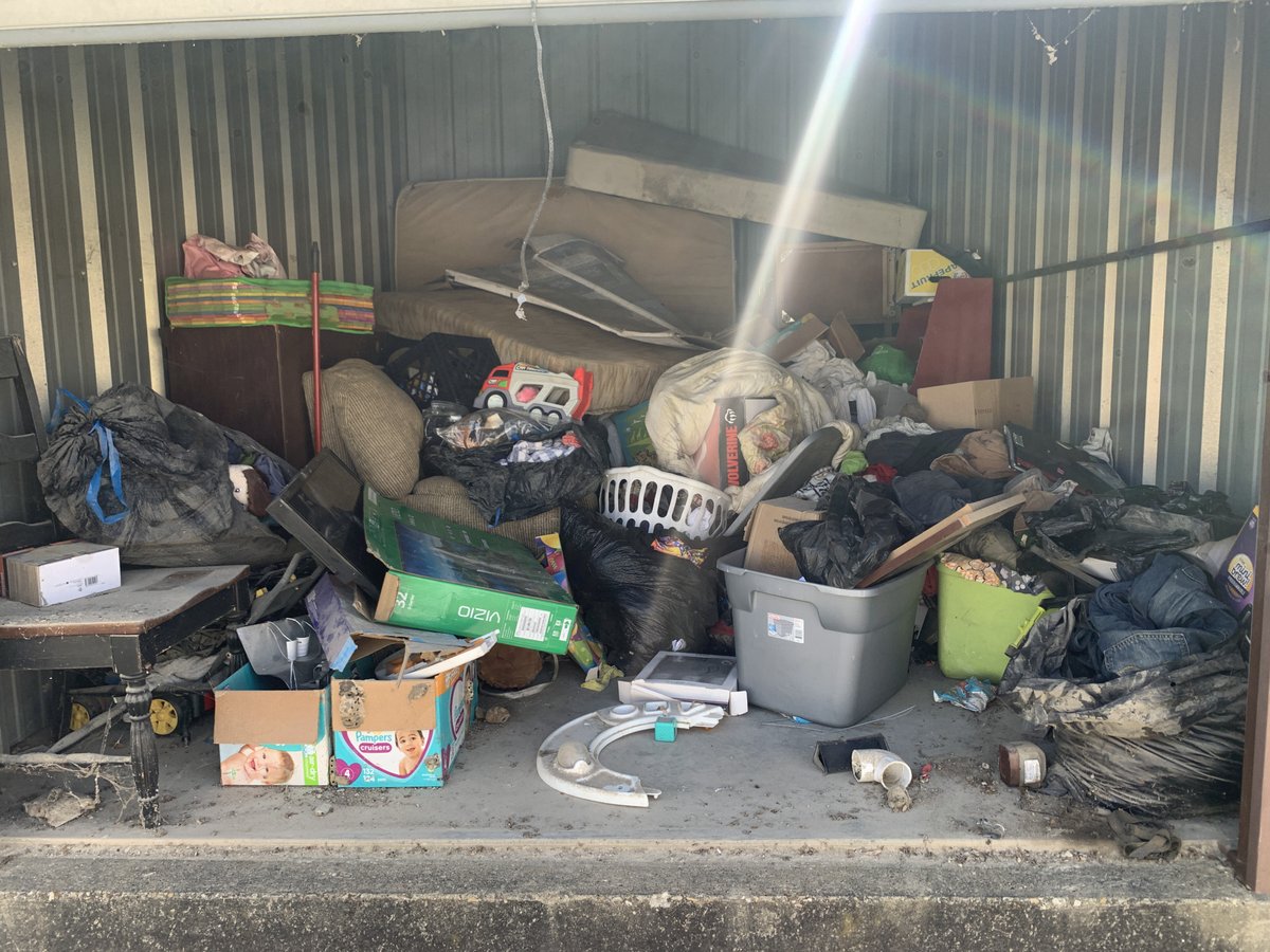 10 x 15 storage unit in Hillsboro, TX