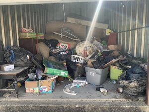 10 x 15 unit in Hillsboro