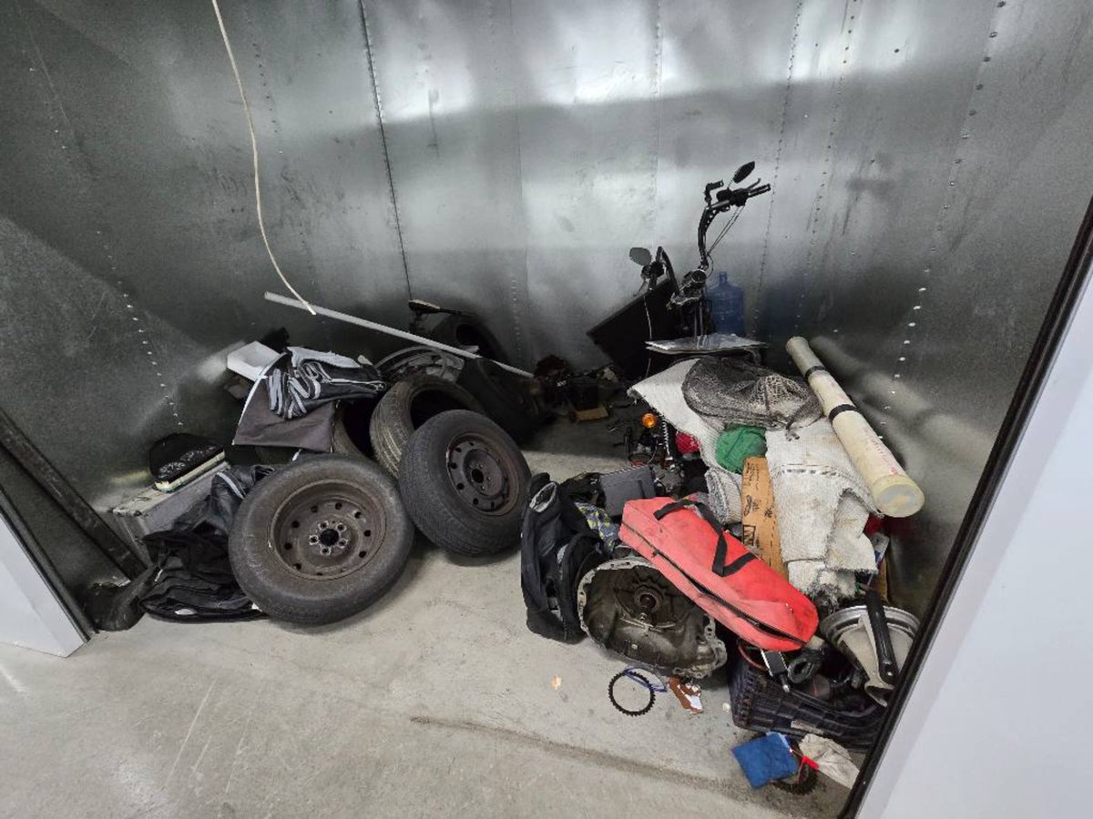 10 x 10 storage unit in Sunnyvale, CA