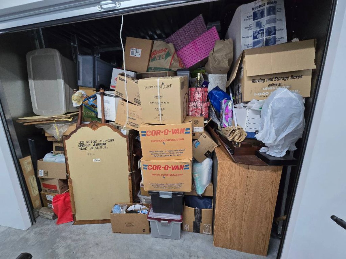 10 x 10 storage unit in Sunnyvale, CA