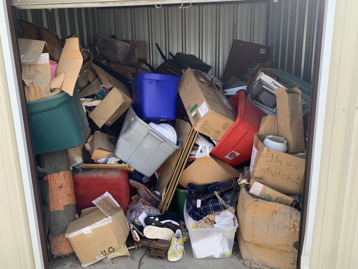 10 x 12 storage unit in Hillsboro, TX