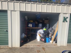10 x 10 unit in Richmond