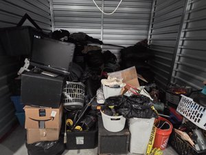 10 x 10 unit in Reno