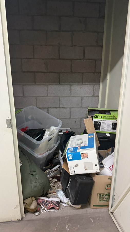 5 x 5 storage unit in Phoenix, AZ