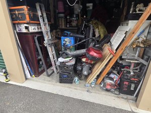 10 x 10 unit in Reno