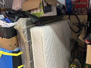 10 x 10 storage unit in Long Island City, NY