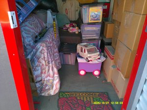 10 x 10 unit in Murray