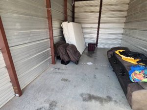 10 x 20 unit in Champaign