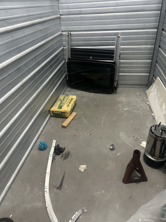 5 x 10 storage unit in Las Vegas, NV