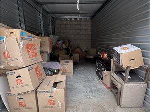 10 x 20 unit in Eastvale