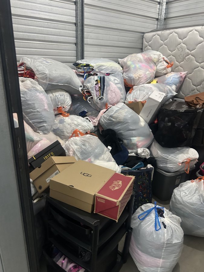 10 x 10 storage unit in Las Vegas, NV