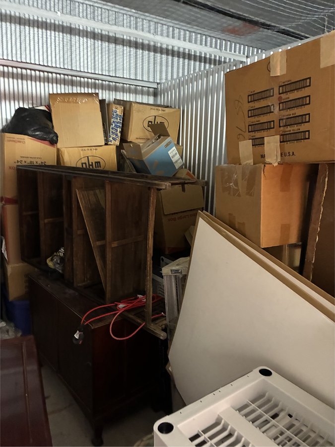 10 x 16 storage unit in Long Island City, NY