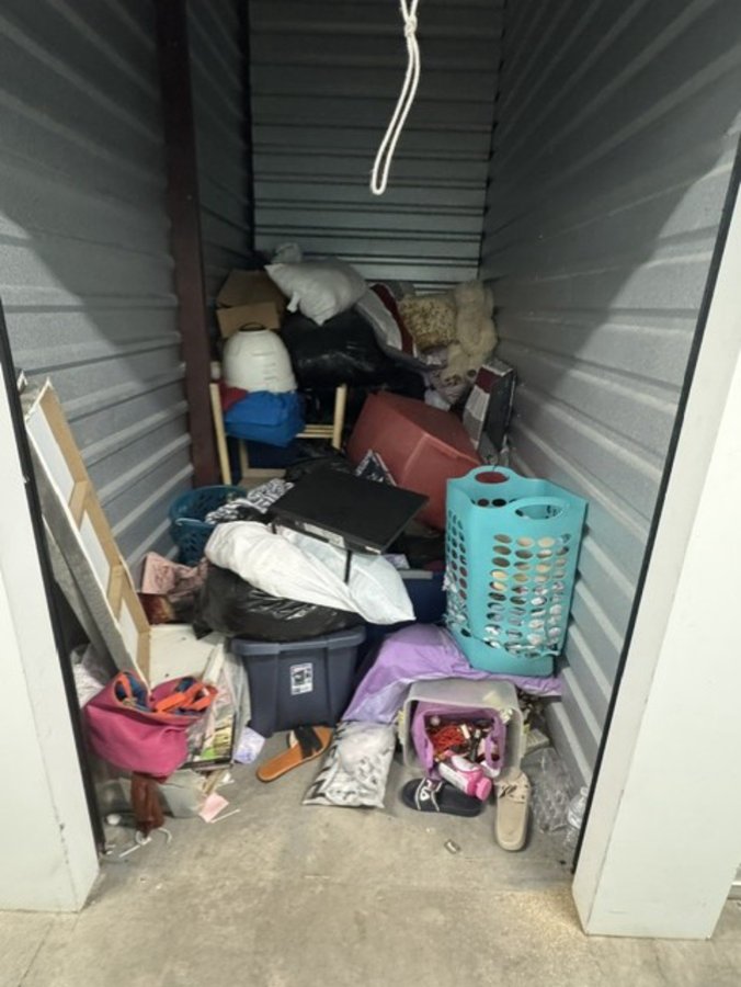 5 x 10 storage unit in Las Vegas, NV