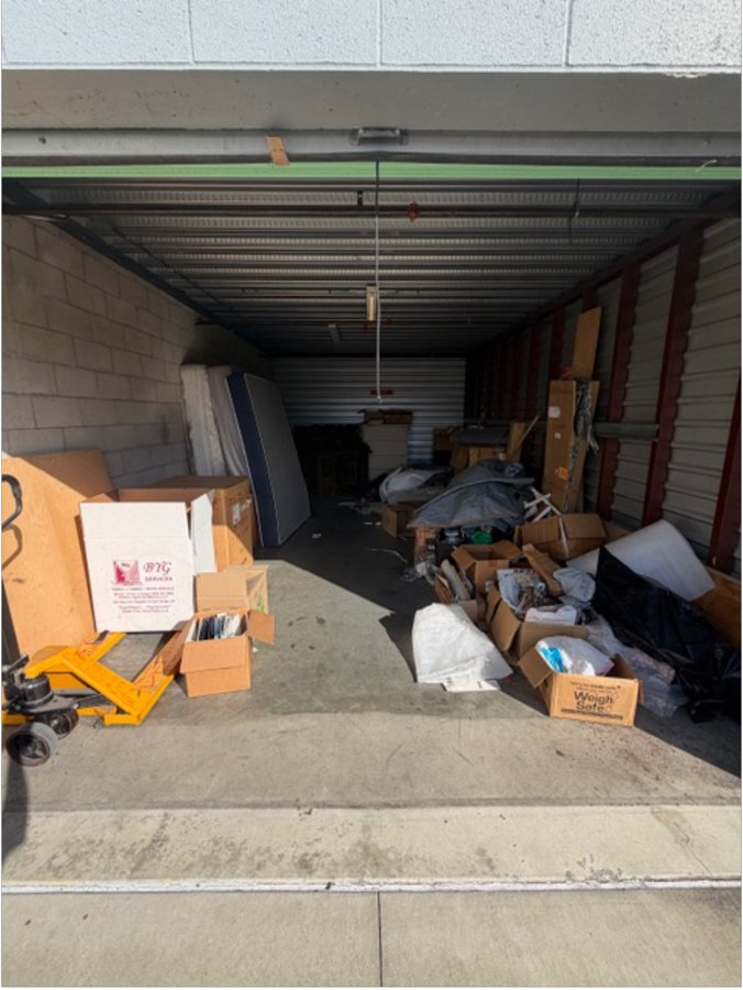 14 x 25 storage unit in Lake Forest, CA