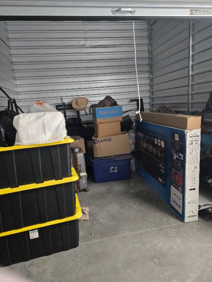 10 x 10 storage unit in Litchfield Park, AZ