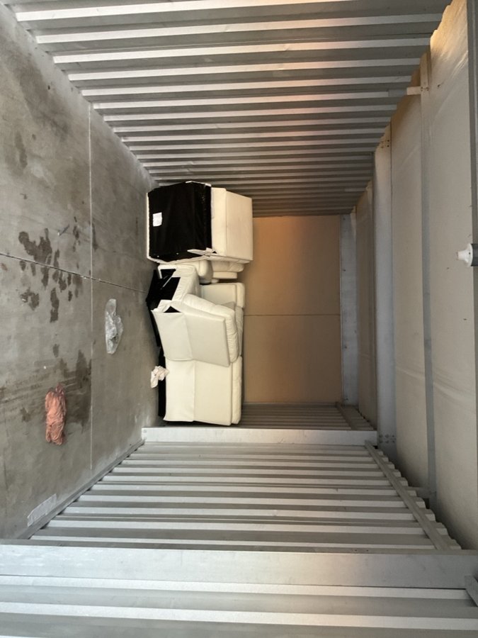 10 x 30 storage unit in Fishers, IN
