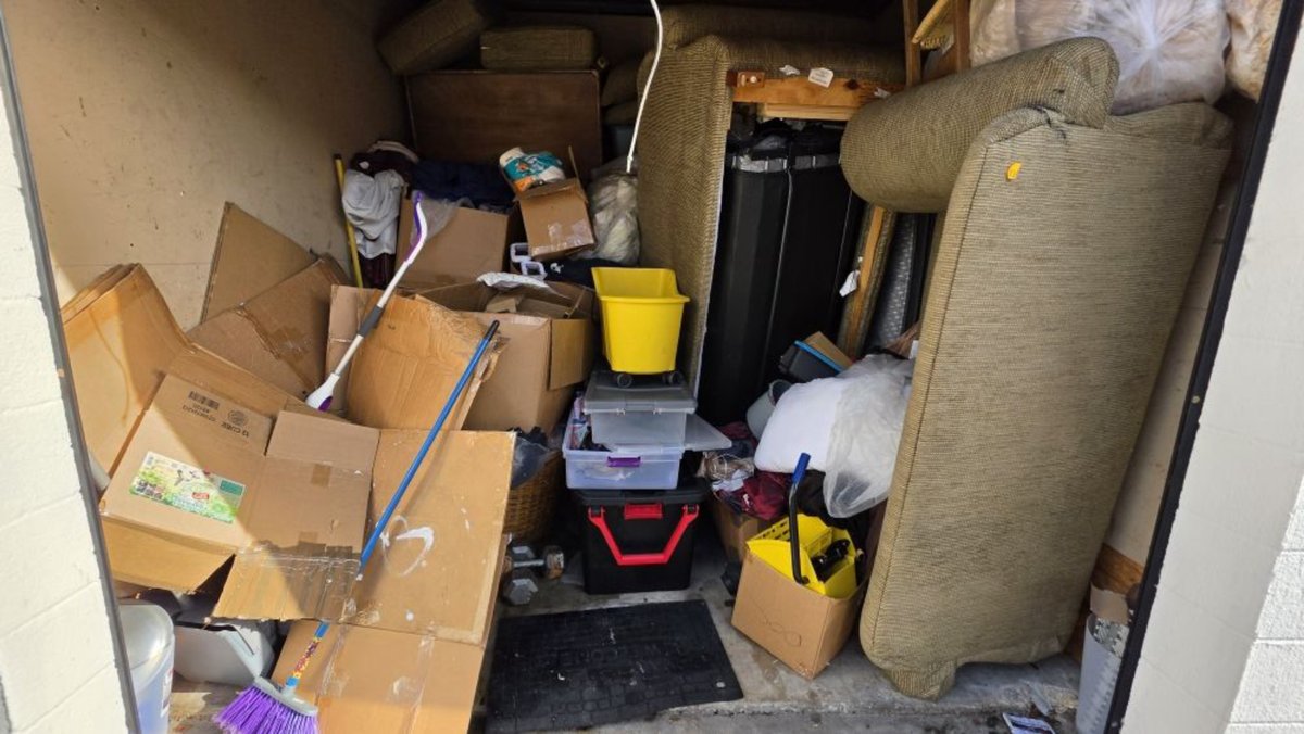 10 x 10 storage unit in Miami, FL