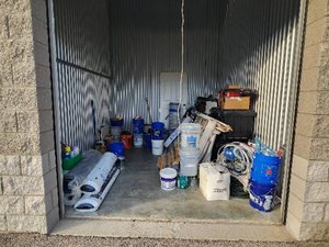 10 x 10 unit in Aurora