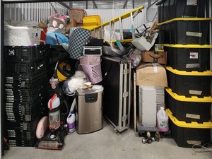 20 x 10 unit in Aurora