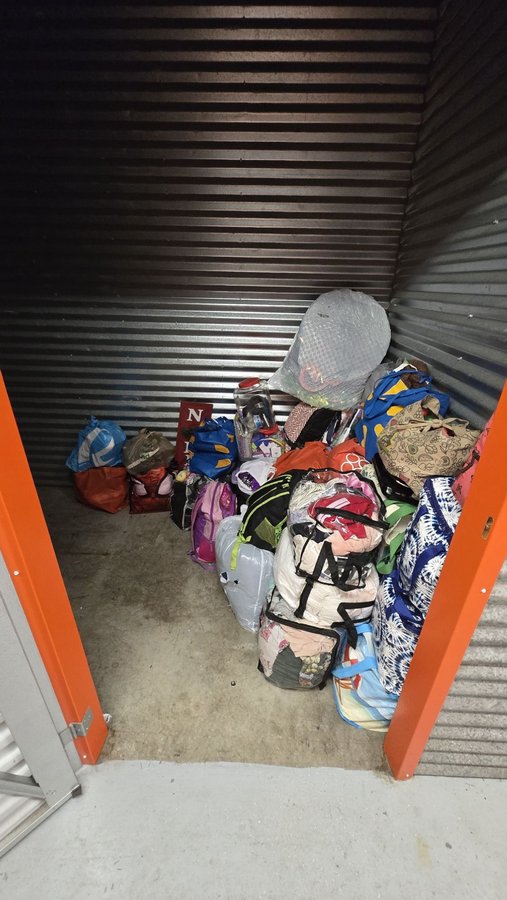 10 x 5 storage unit in Opa-locka, FL