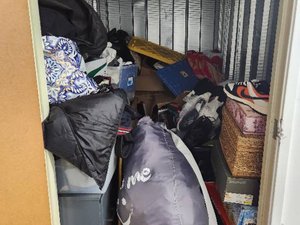5 x 7 unit in Los Angeles