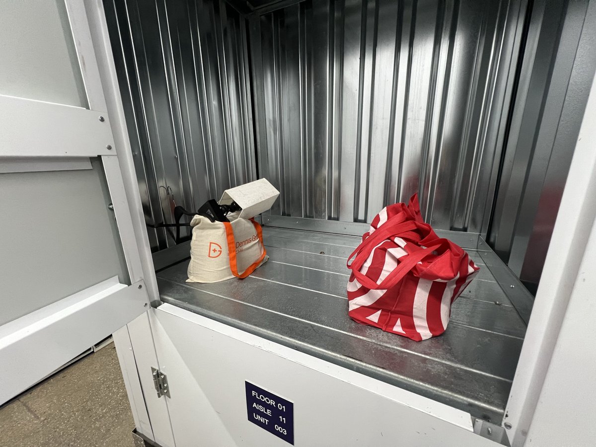 4 x 3 storage unit in New York, NY