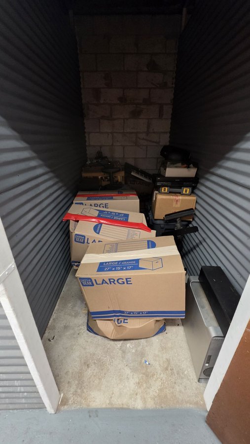 5 x 10 storage unit in Opa-locka, FL