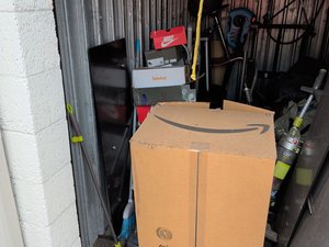 5 x 10 unit in Southfield