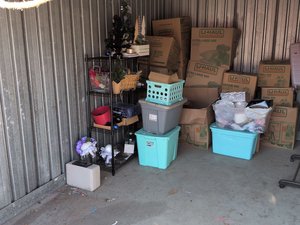 10 x 15 unit in Southfield