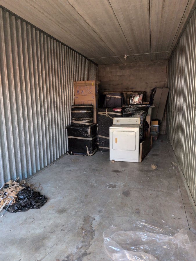 10 x 30 storage unit in Southfield, MI